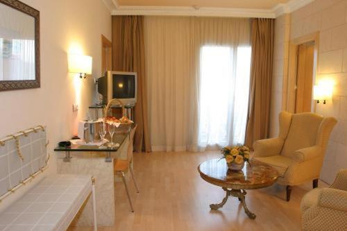 Gran Hotel Jovellanos Gijon Bilik gambar